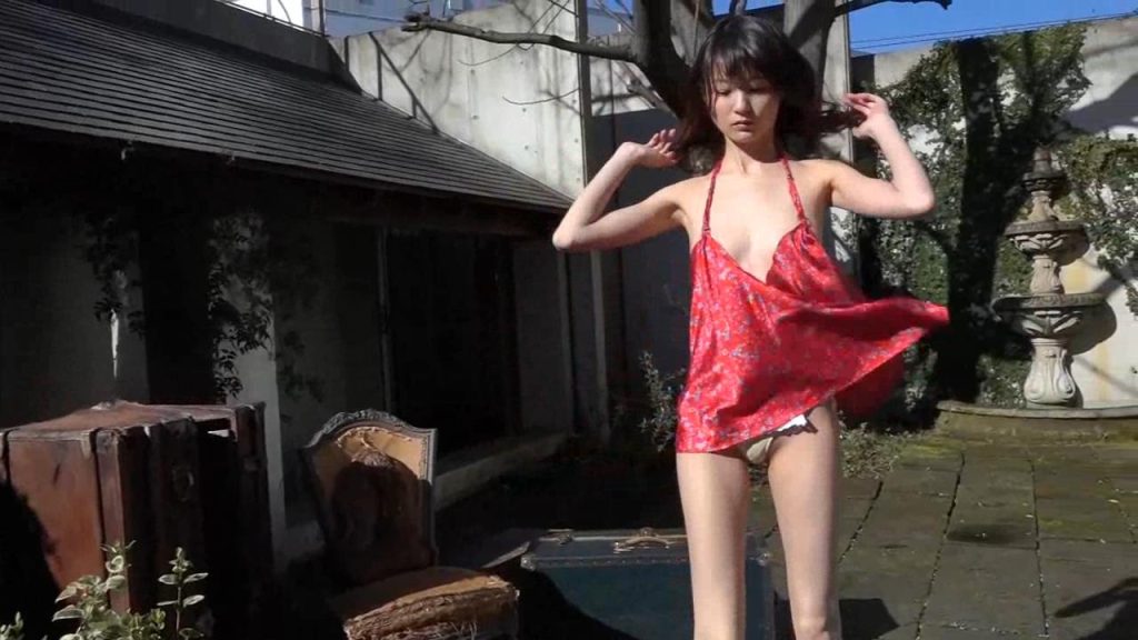 しほの涼のパンチラ