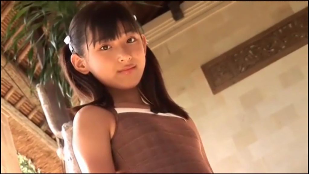 レオタード山田レイナの上半身